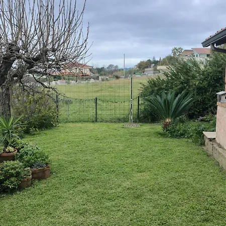 Donna Francesca Apartment *