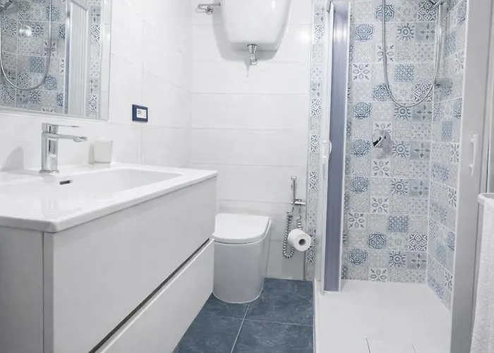 Donna Francesca * קאפו ואטיצ'אנו